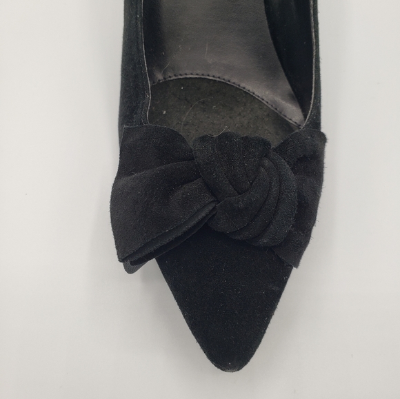 VANELi Black Suede Bow Pointed Toe Heels, Size 8 - Picture 9 of 12